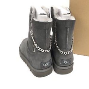 Grey UGGS with chain. New without box
